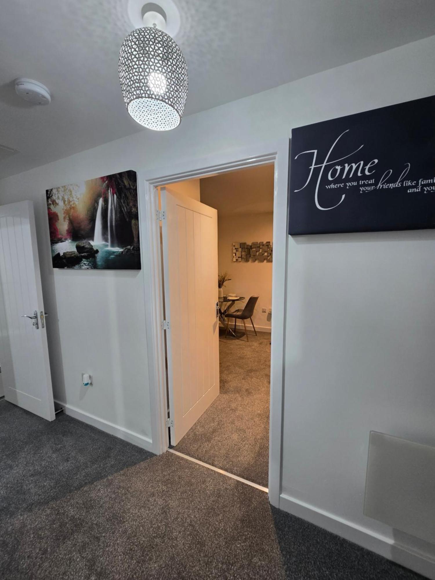 Well-Preserved 2 Bedroom Flat Apartment Around Ricoh Arena-Coventry City Fc Exterior photo