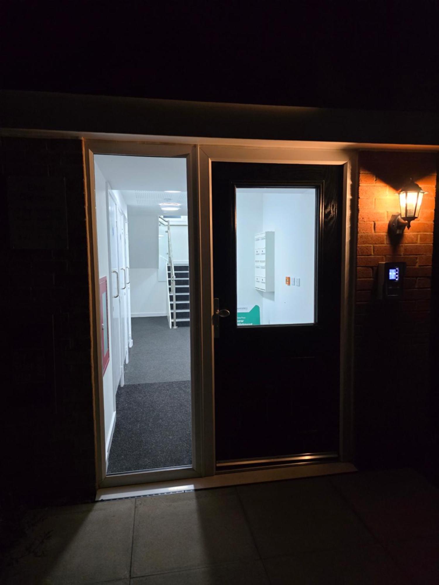 Well-Preserved 2 Bedroom Flat Apartment Around Ricoh Arena-Coventry City Fc Exterior photo